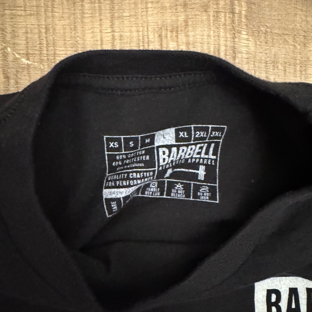 Barbell Apparel “Break Boundaries” T-Shirt with Tiger & Globe Design - Picture 3 of 5